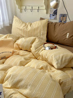 Retro Striped Bedding Set