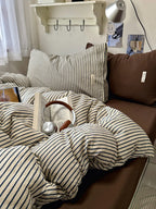 Retro Striped Bedding Set