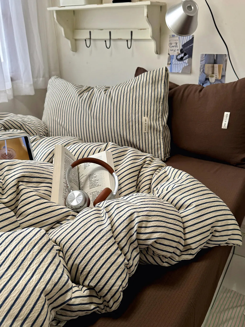 Retro Striped Bedding Set