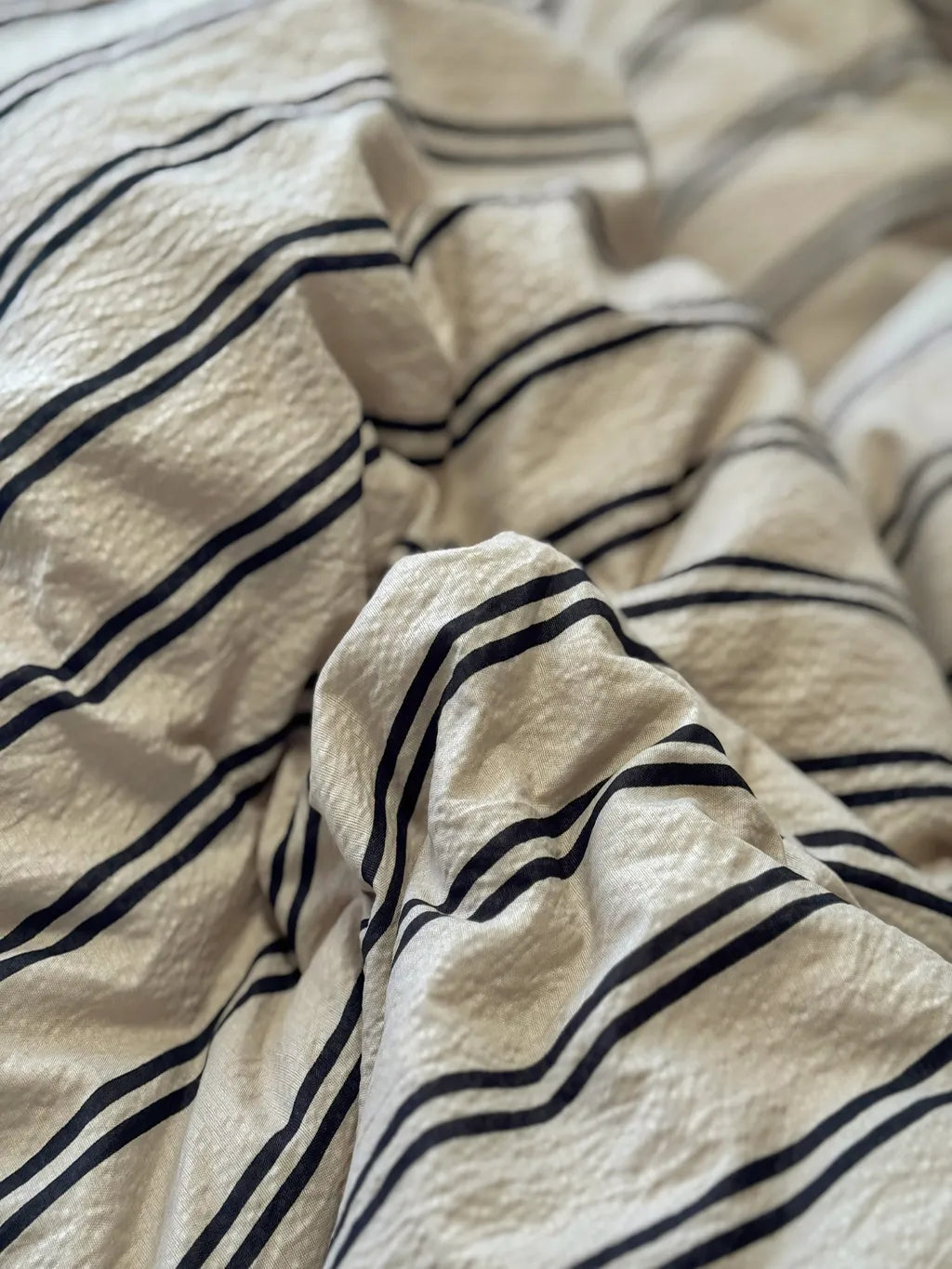 Retro Striped Bedding Set