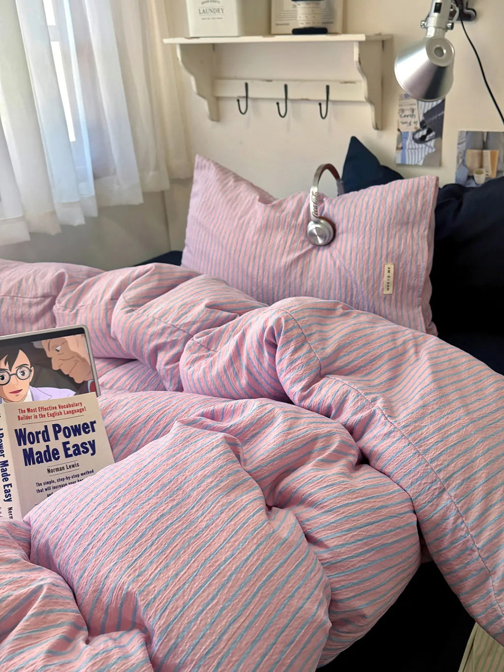 Retro Striped Bedding Set