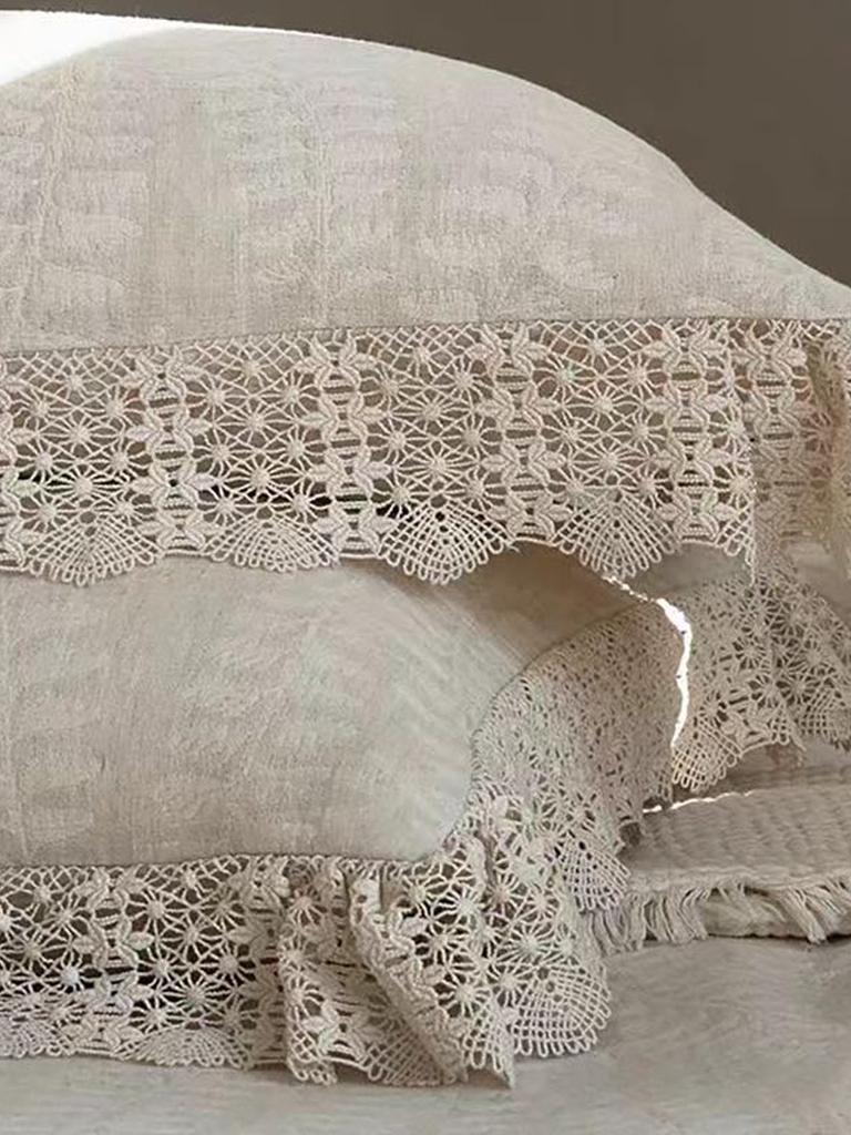 Rustic Linen Cotton Duvet Cover with Lace