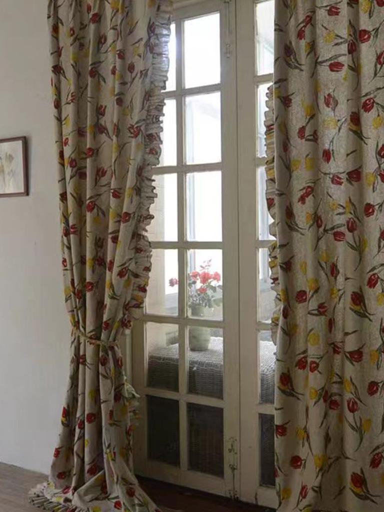Rustic Tulip Print Pinch Pleat Curtain with Ruffle