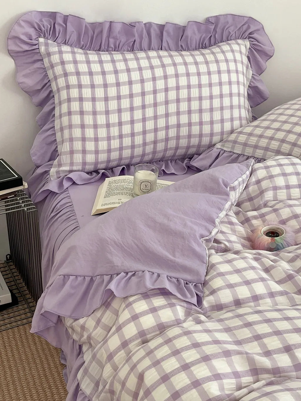 Seersucker Windowpane Check Bedding Set with Ruffle