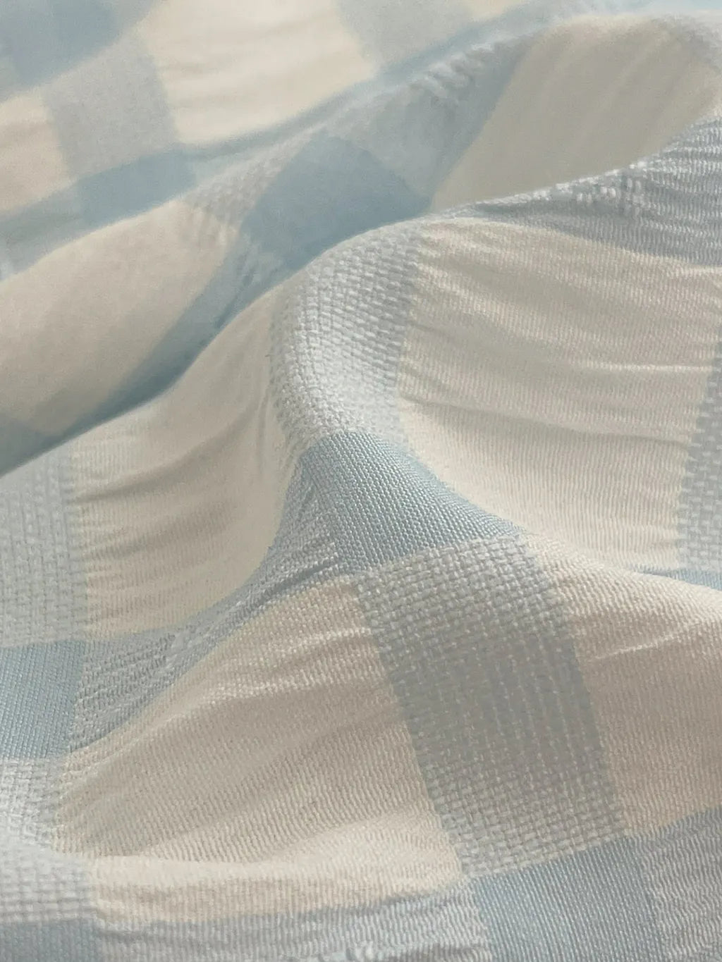 Seersucker Windowpane Check Bedding Set with Ruffle