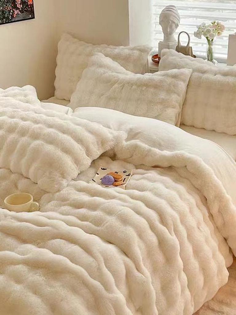 Soft Faux Rabbit Fur Cream Bedding Set