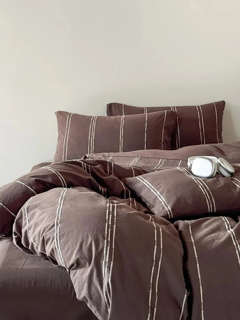 Sunset Striped Jacquard Bedding Set