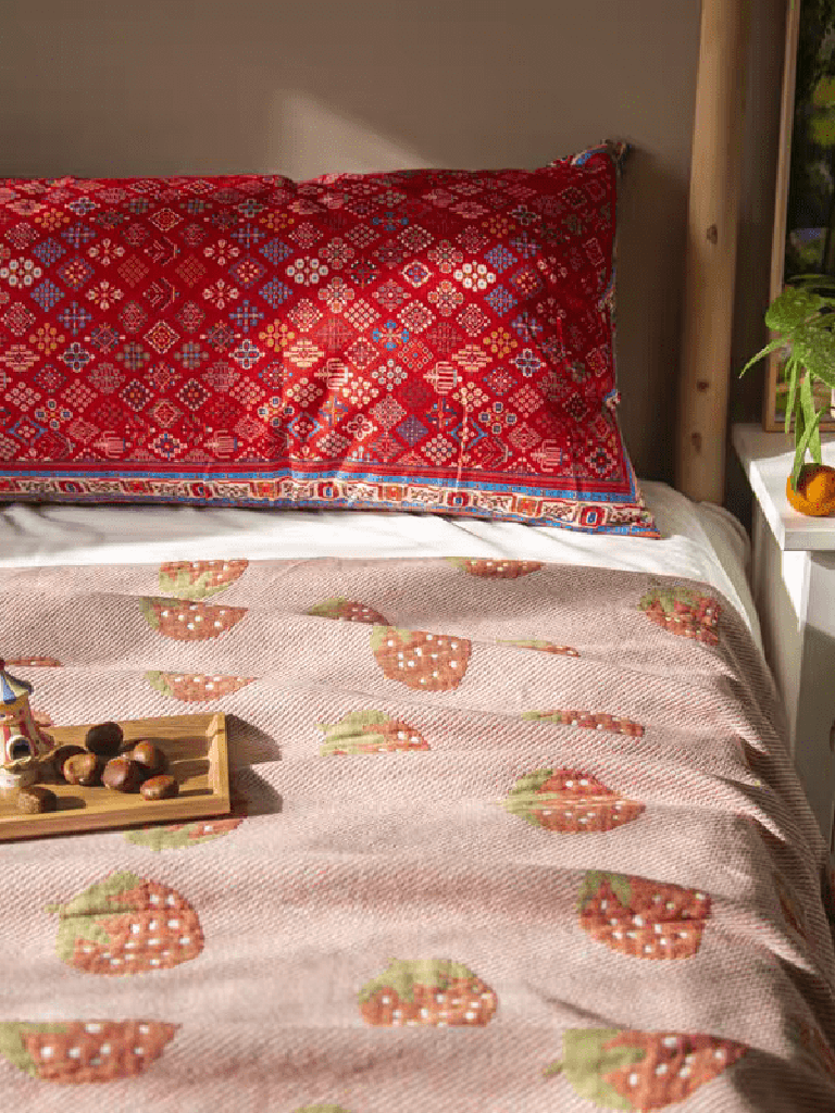 Sweet Strawberry Knitted Blanket