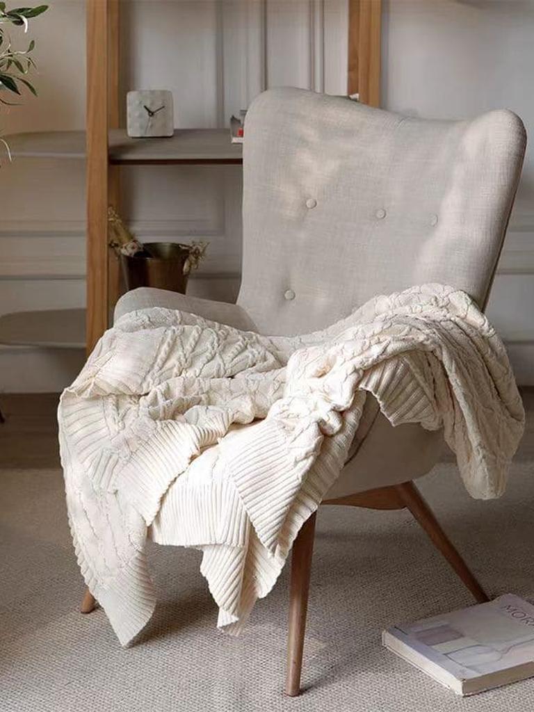 Twist Jacquard Throw Blanket