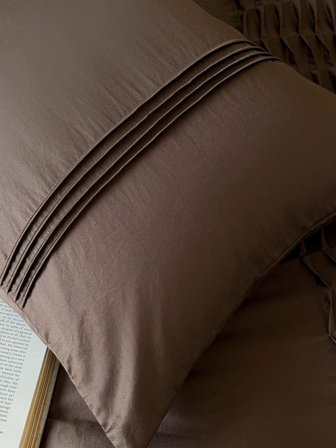 Atelier Smocked Pleat Cotton Duvet Cover original reference image 12