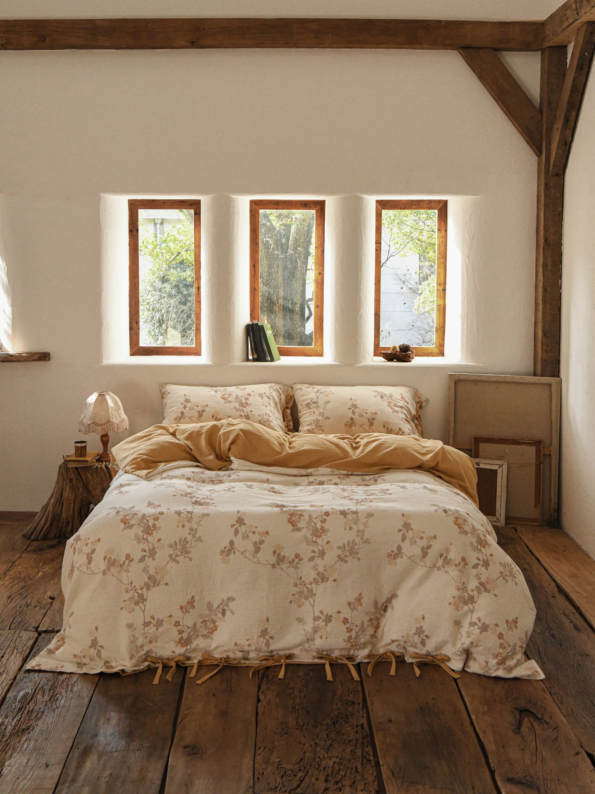 Aveline Botanical Tie-Closure Muslin Duvet Cover original reference image 8