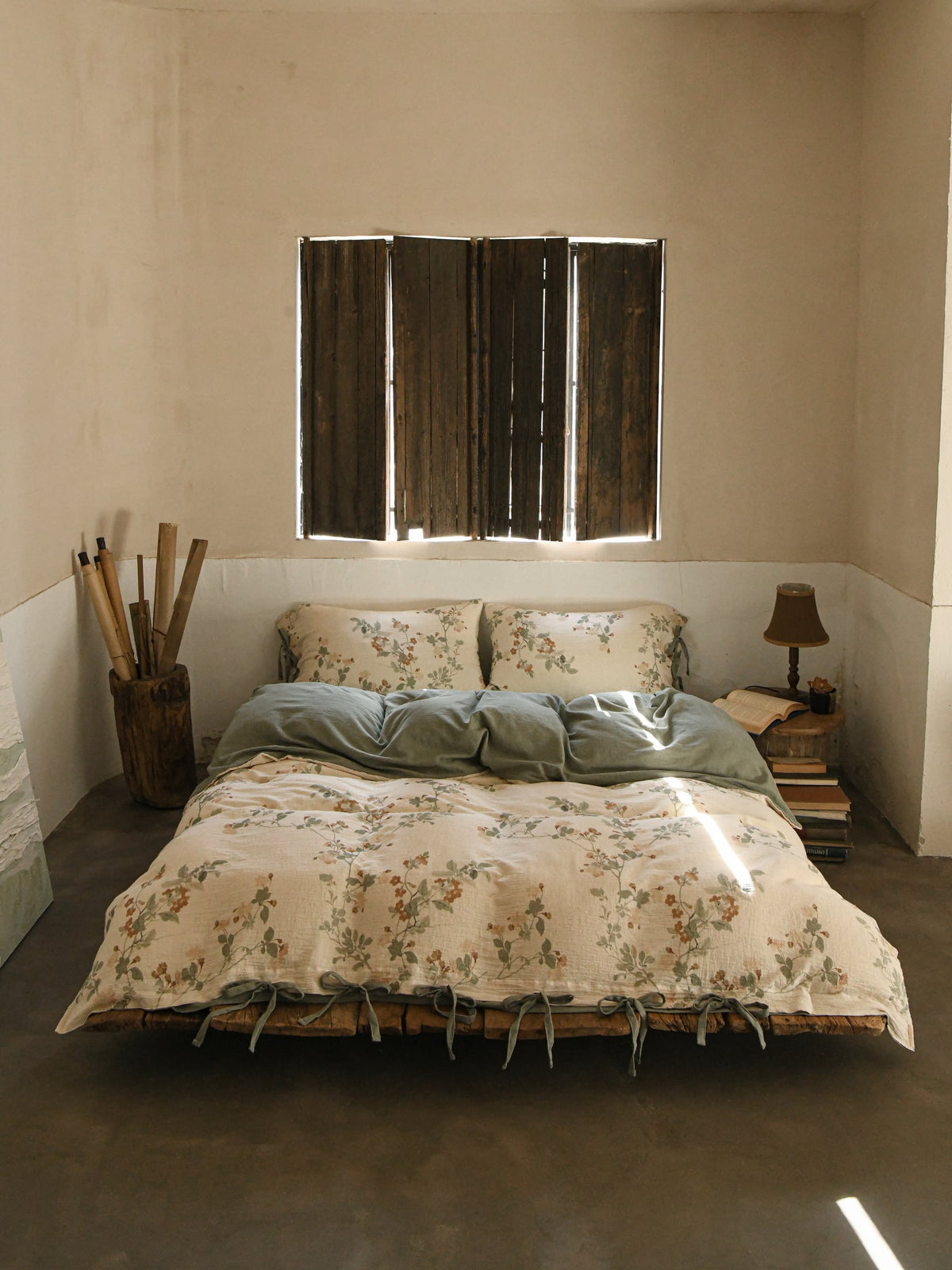Aveline Botanical Tie-Closure Muslin Duvet Cover original reference image 24
