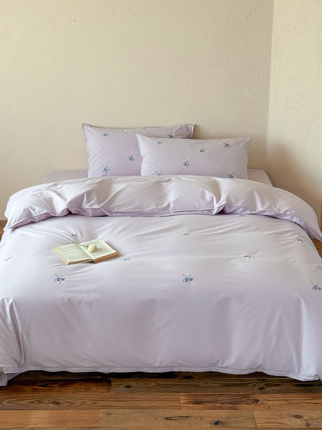 Blueberry Meadow Embroidered Washed Cotton Duvet Cover original reference image 16