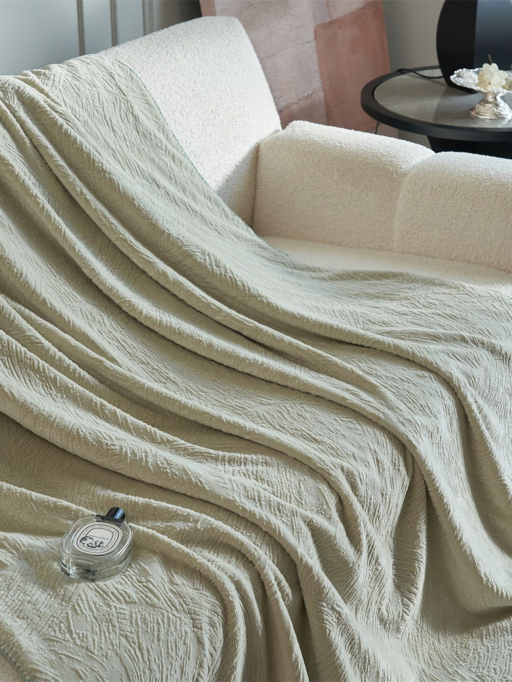 Botanical Jacquard Double-Layer Plush Throw Blanket original reference image 2