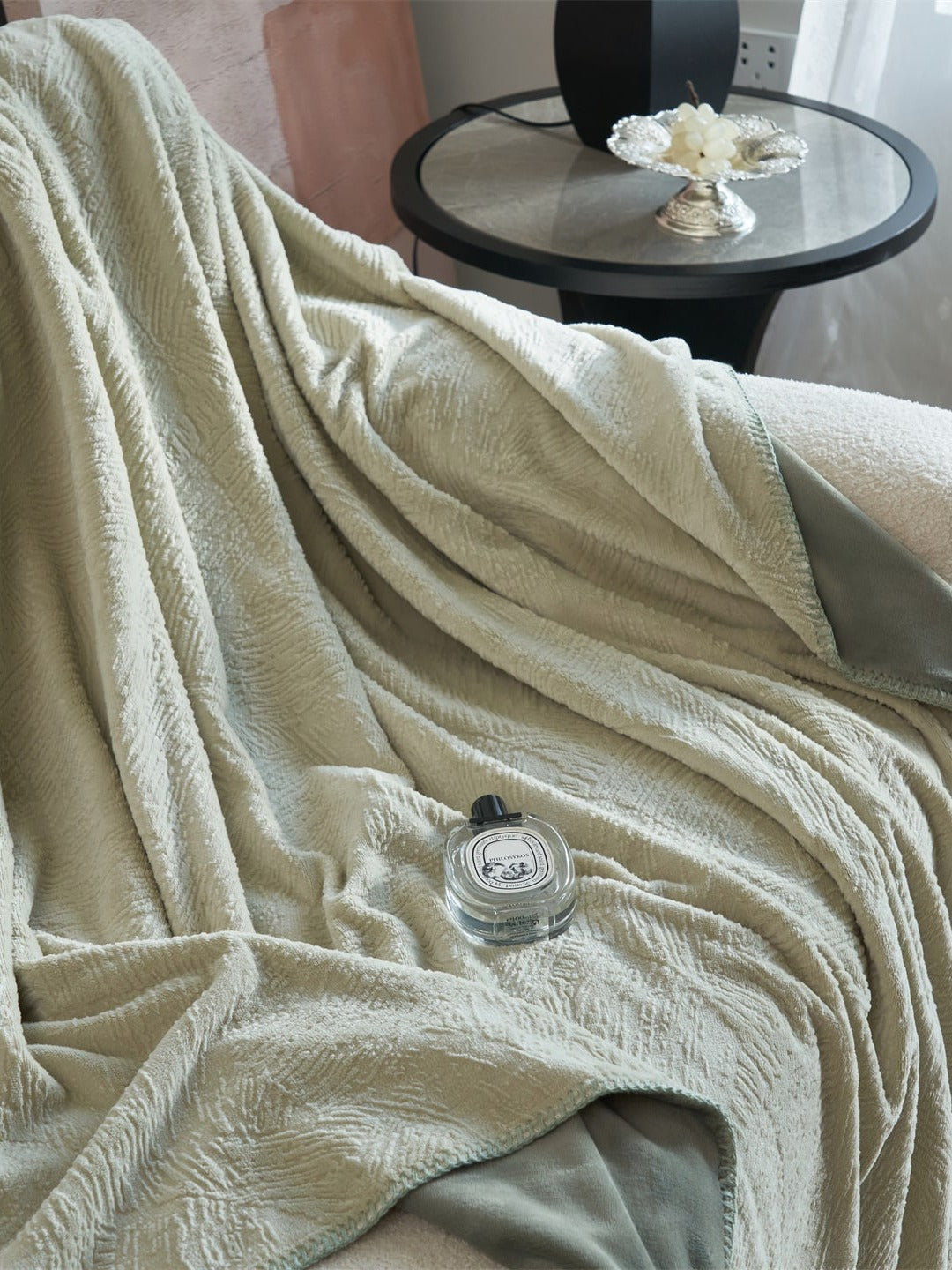 Botanical Jacquard Double-Layer Plush Throw Blanket original reference image 5