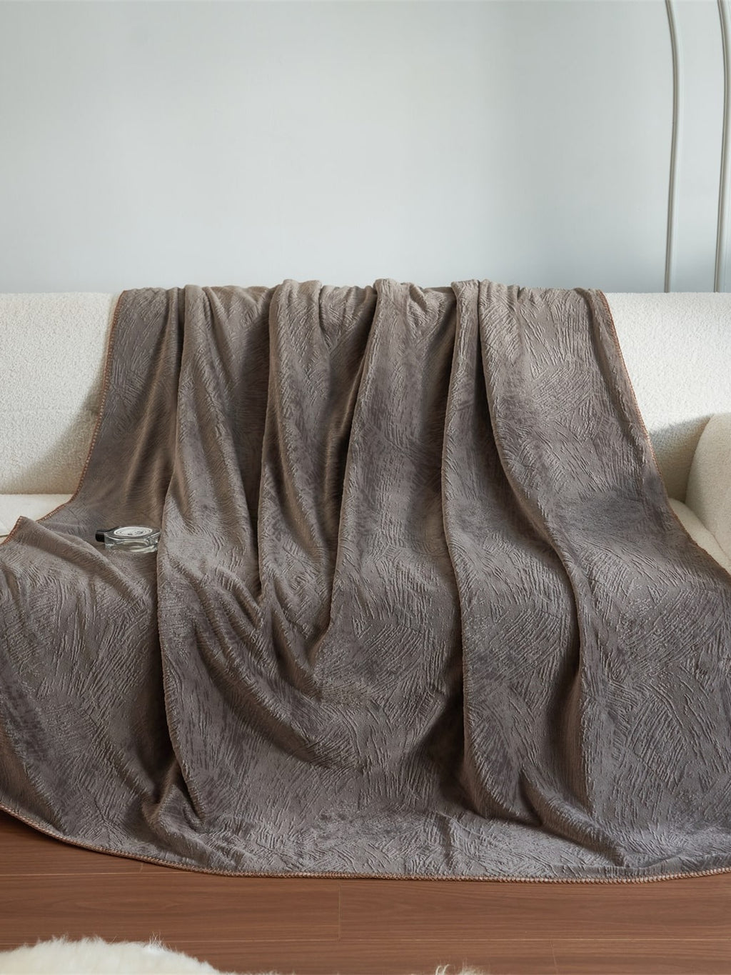 Botanical Jacquard Double-Layer Plush Throw Blanket original reference image 12