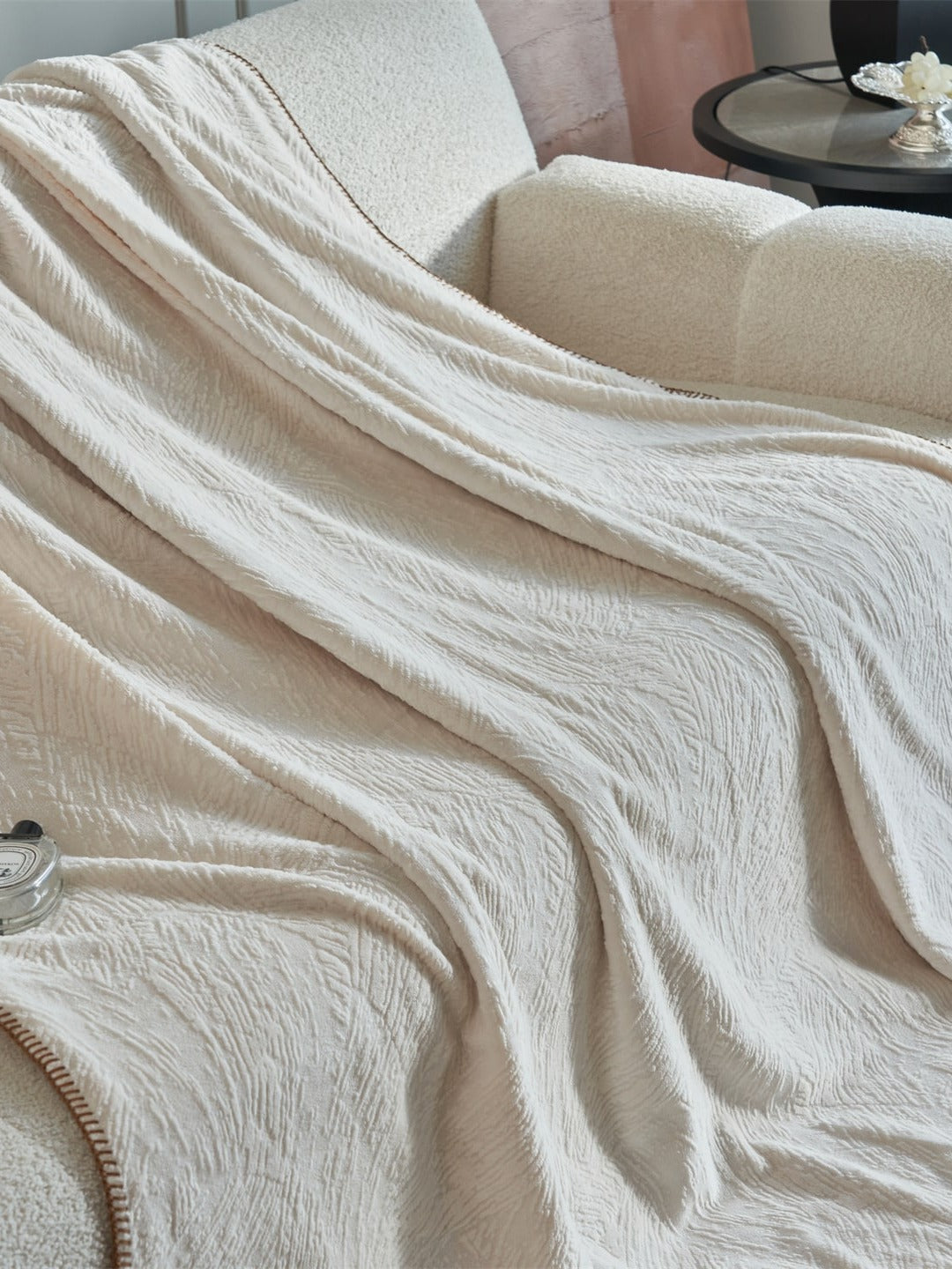 Botanical Jacquard Double-Layer Plush Throw Blanket original reference image 26