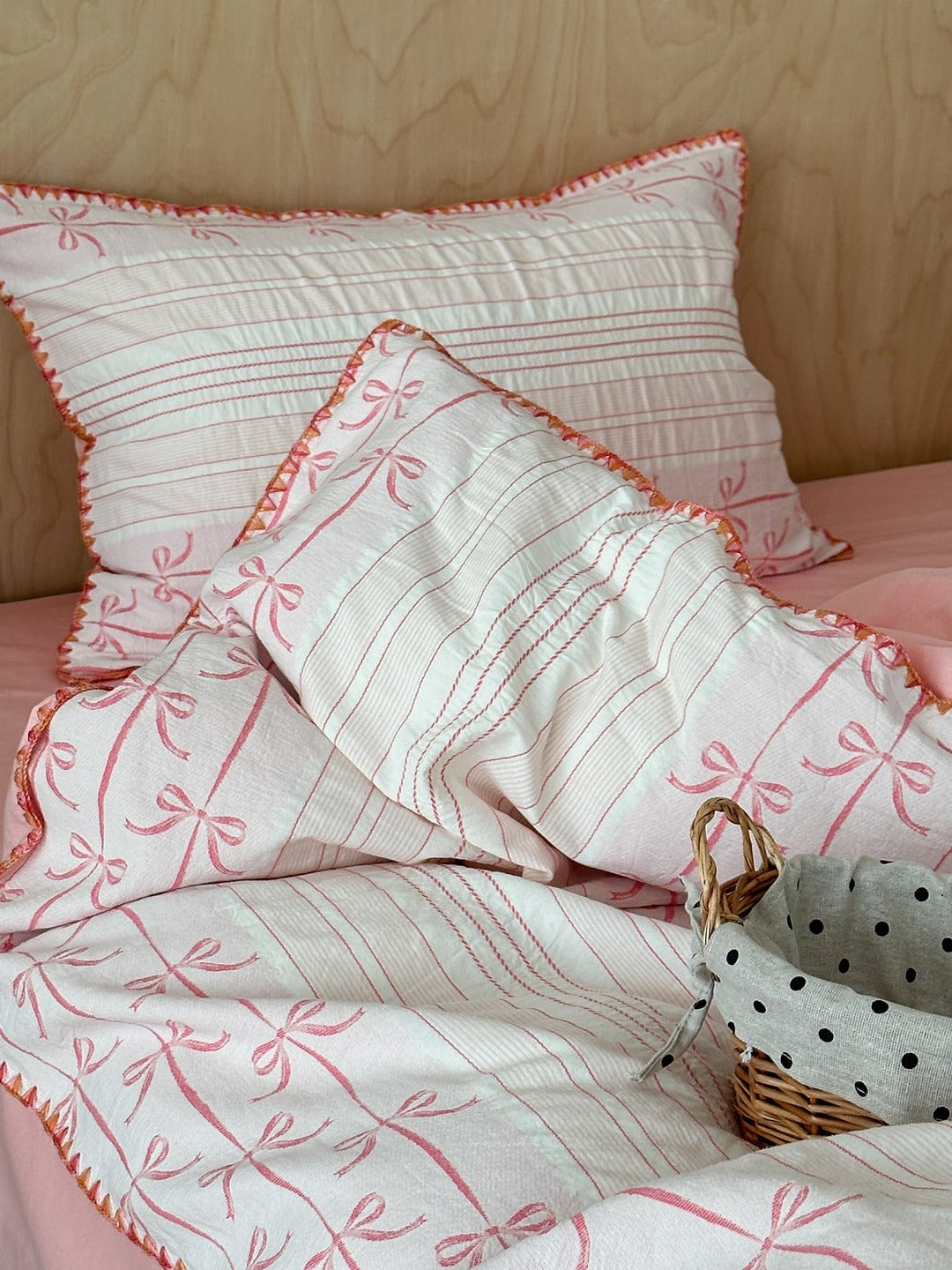 Bow and Star Cotton Jacquard Duvet Cover Set original reference image 4