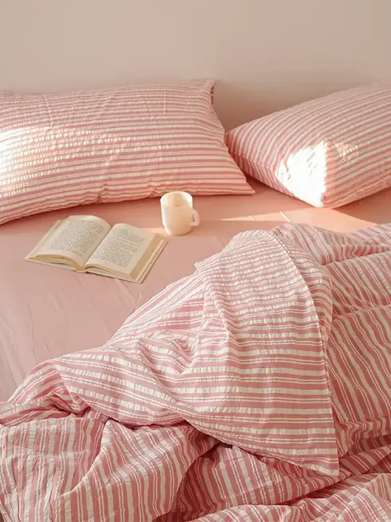 Bubble Pink Stripes Bedding Set