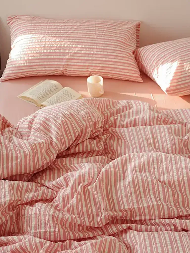 Bubble Pink Stripes Bedding Set