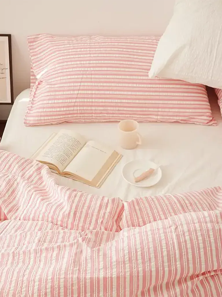 Bubble Pink Stripes Bedding Set