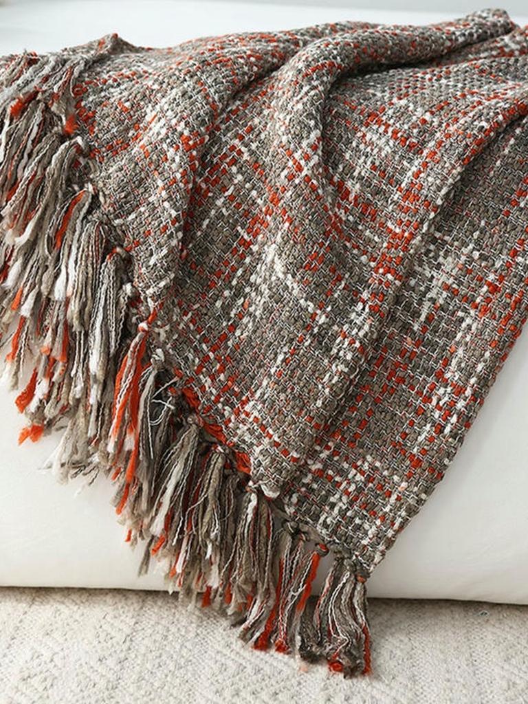Chunky Knit Blanket With Tassels - Red