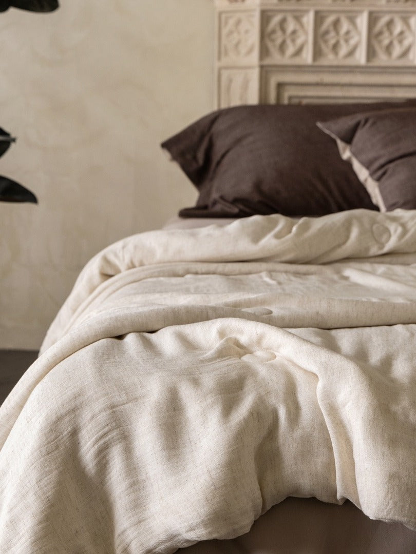 Cloud Linen Silk Blend Comforter - Ivory Mist original reference image 2