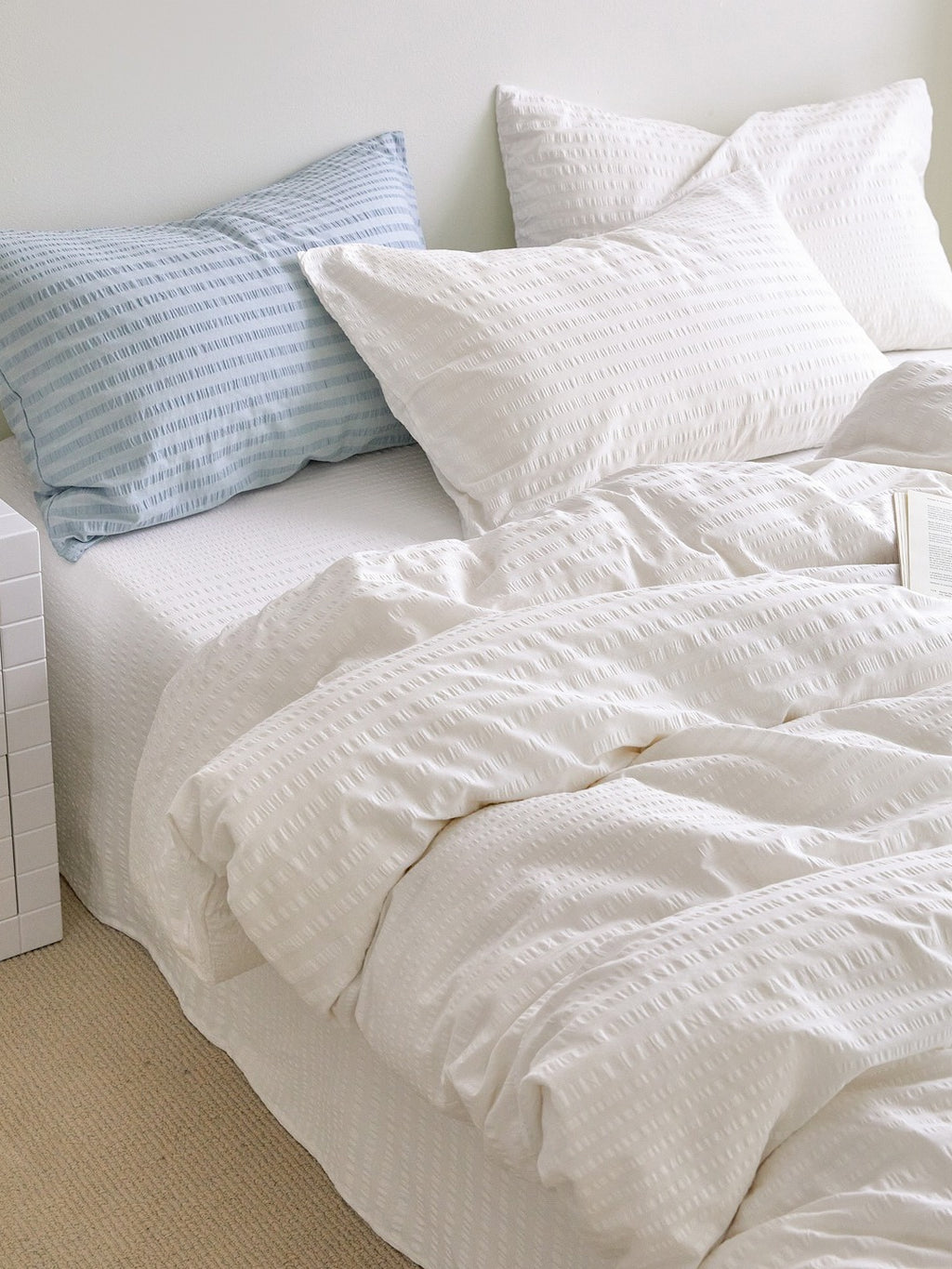 Cloud Ripple Cotton Seersucker Duvet Cover original reference image 1