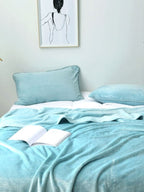 Cloudsoft Solid Plush Throw Blanket original reference image 1