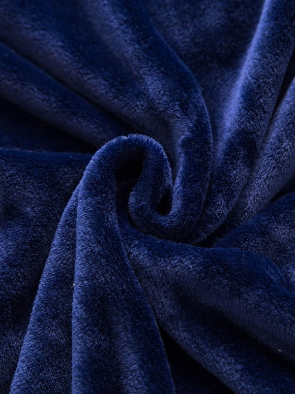 Cloudsoft Solid Plush Throw Blanket original reference image 8