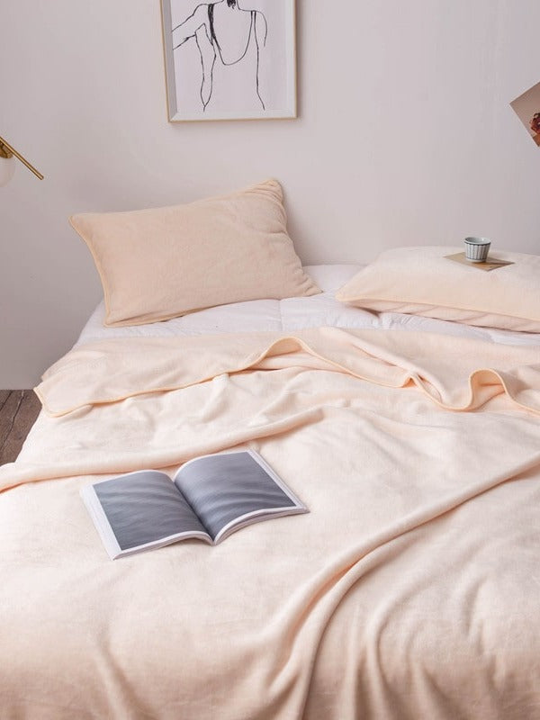 Cloudsoft Solid Plush Throw Blanket original reference image 45