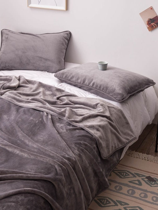 Cloudsoft Solid Plush Throw Blanket original reference image 57