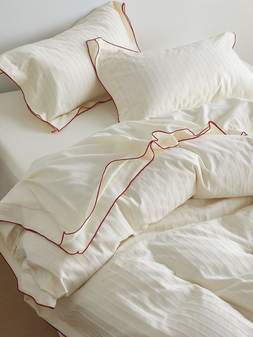 Contour Edge Cotton Jacquard Duvet Cover Set original reference image 2