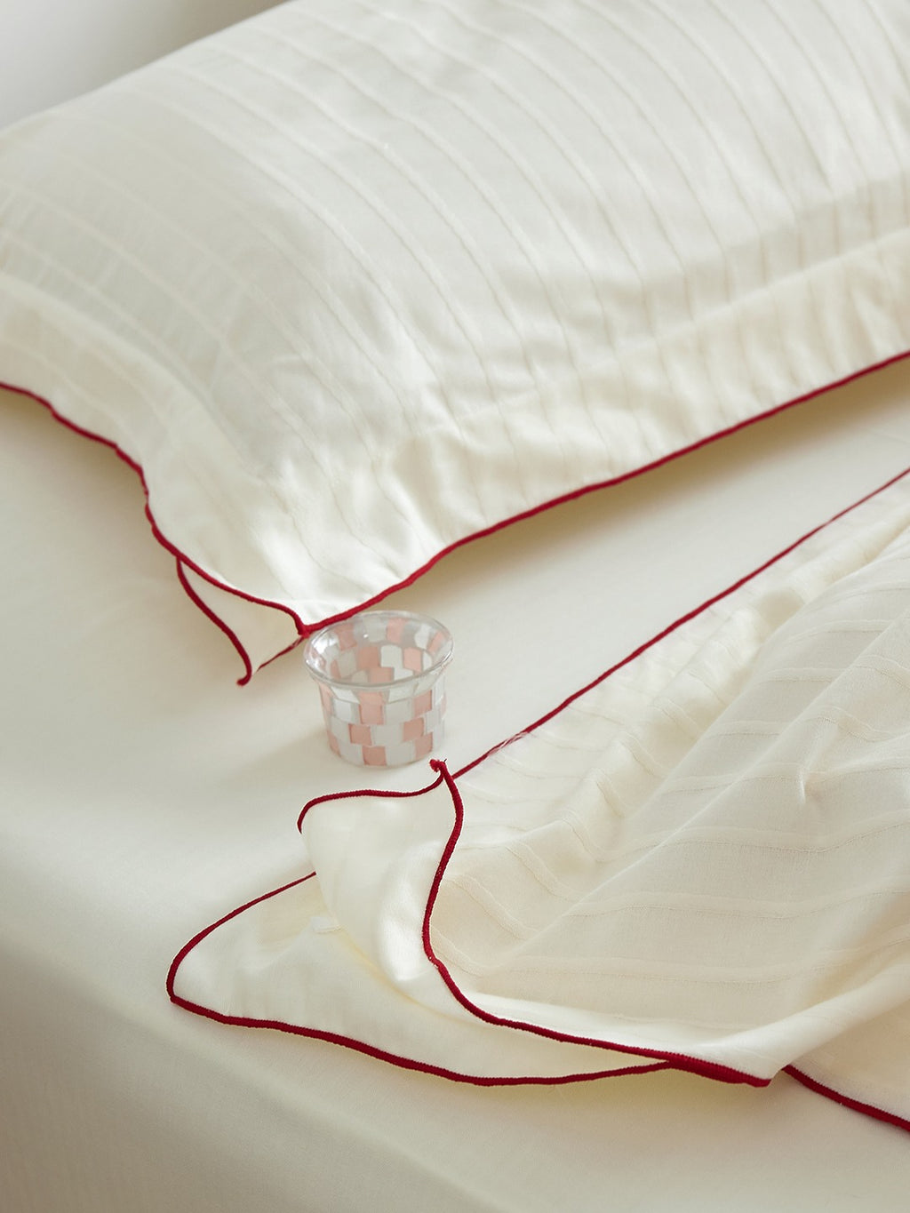 Contour Edge Cotton Jacquard Duvet Cover Set original reference image 3
