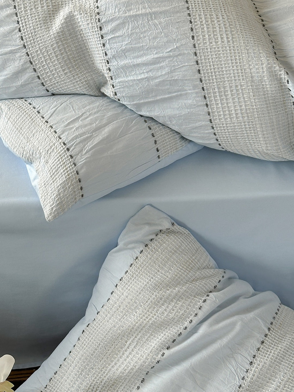 Cordelle Drawstring Waffle Jacquard Duvet Cover original reference image 14