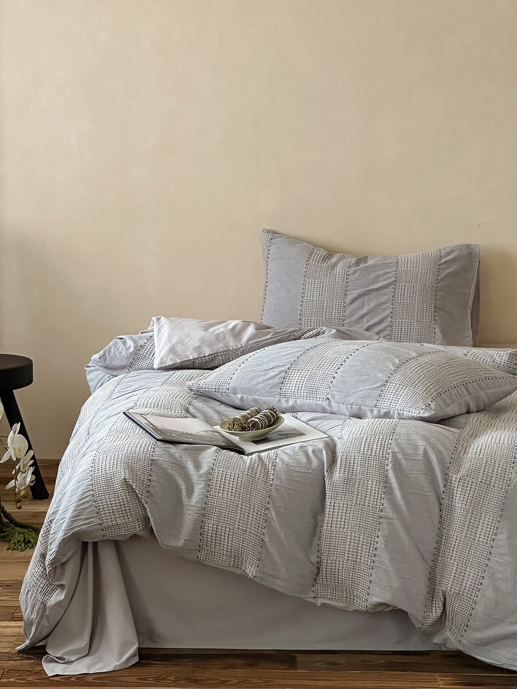 Cordelle Drawstring Waffle Jacquard Duvet Cover original reference image 17