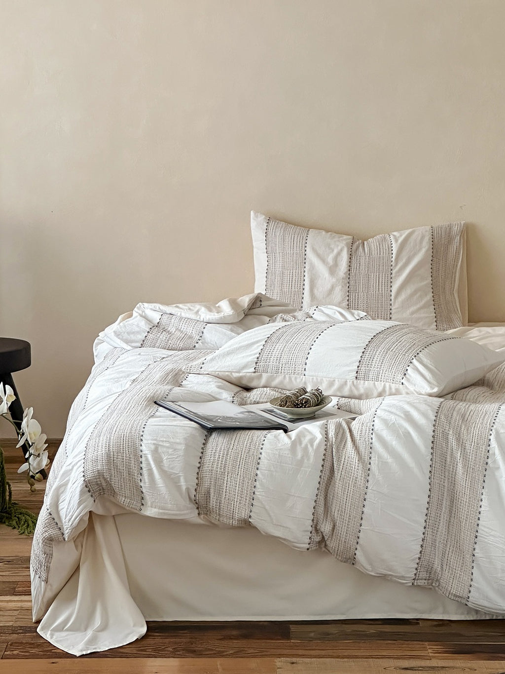 Cordelle Drawstring Waffle Jacquard Duvet Cover original reference image 25