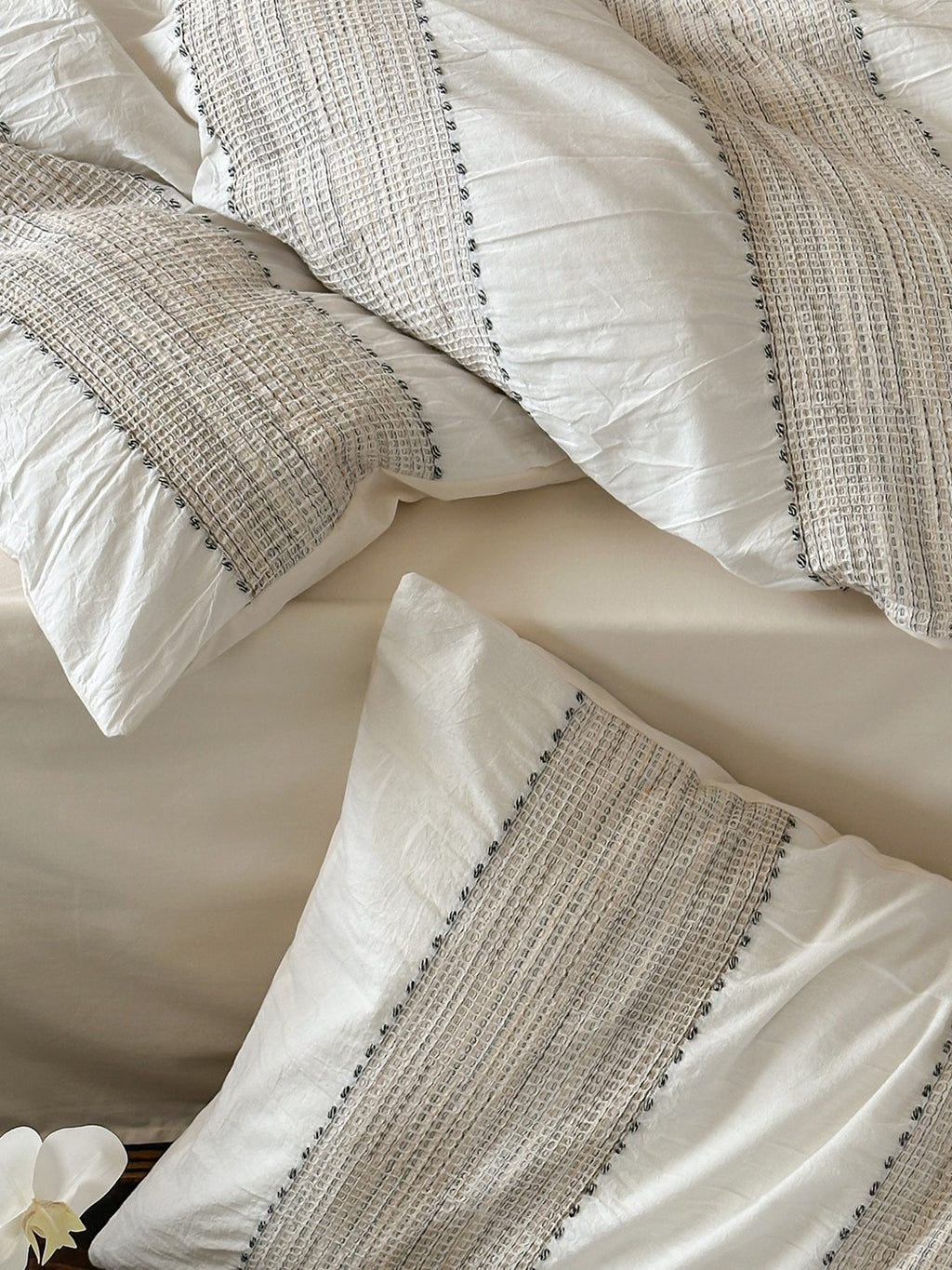 Cordelle Drawstring Waffle Jacquard Duvet Cover original reference image 30