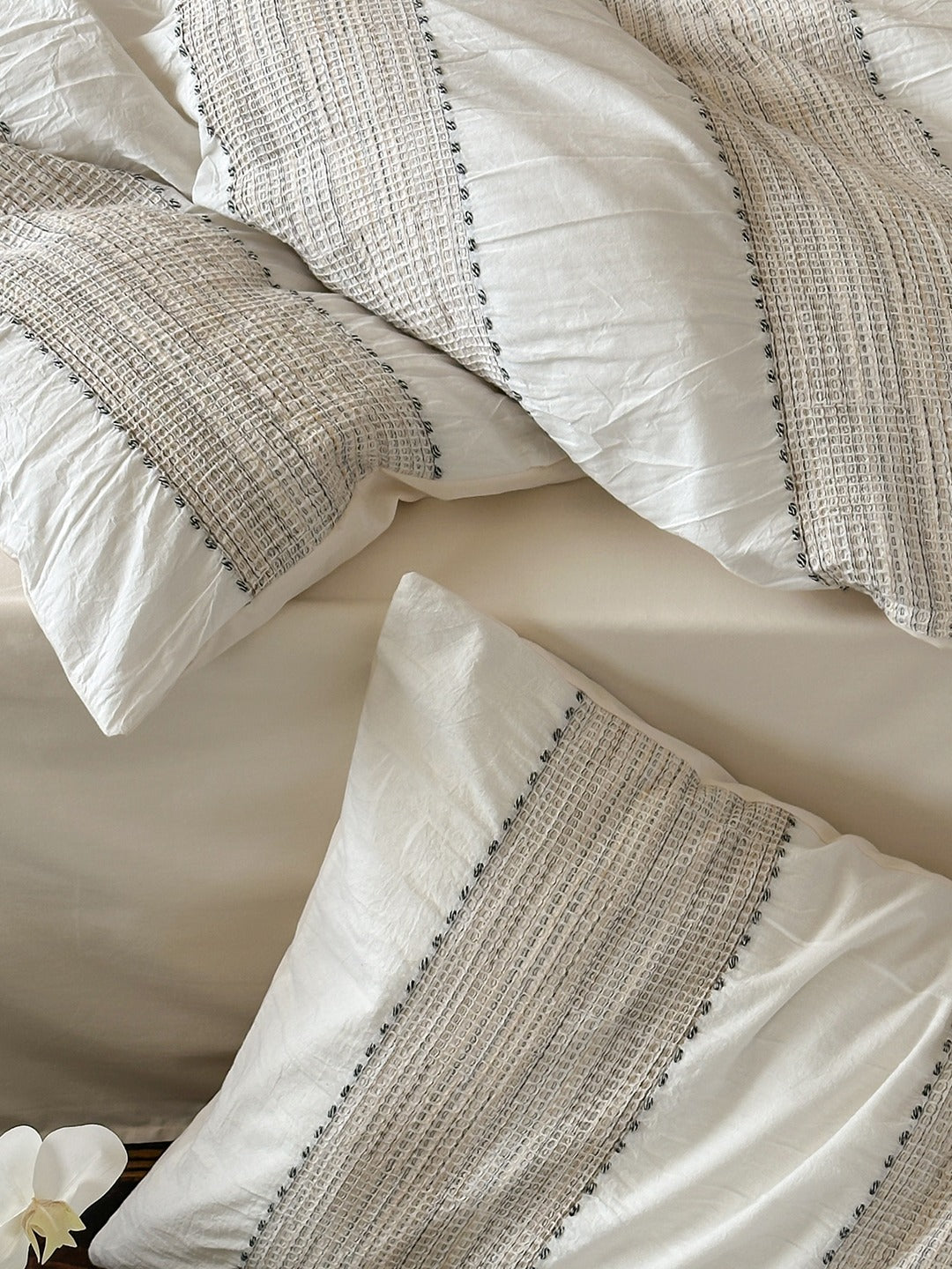 Cordelle Drawstring Waffle Jacquard Duvet Cover original reference image 30
