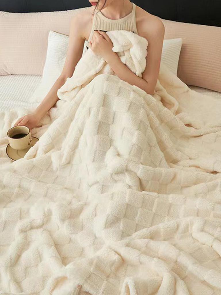 Cozy Plaid Fleece Blanket - Cream White