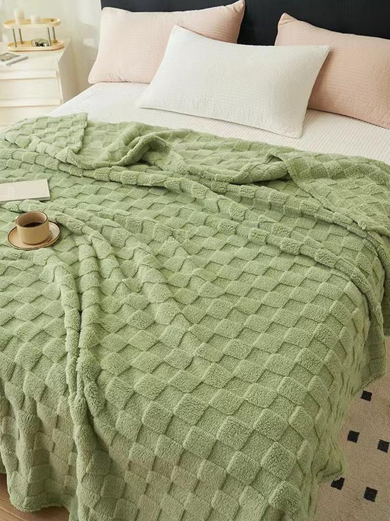 Cozy Plaid Fleece Blanket - Cream White