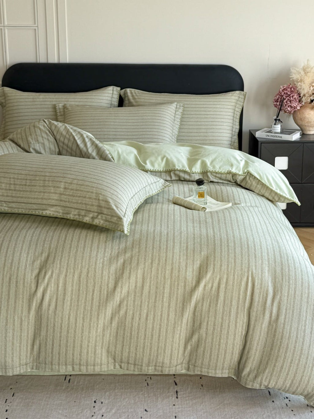 Fine Stripe Shell-Edge Brushed Cotton Duvet Cover Set original reference image 2