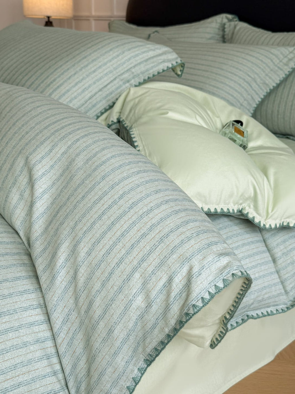 Fine Stripe Shell-Edge Brushed Cotton Duvet Cover Set original reference image 12