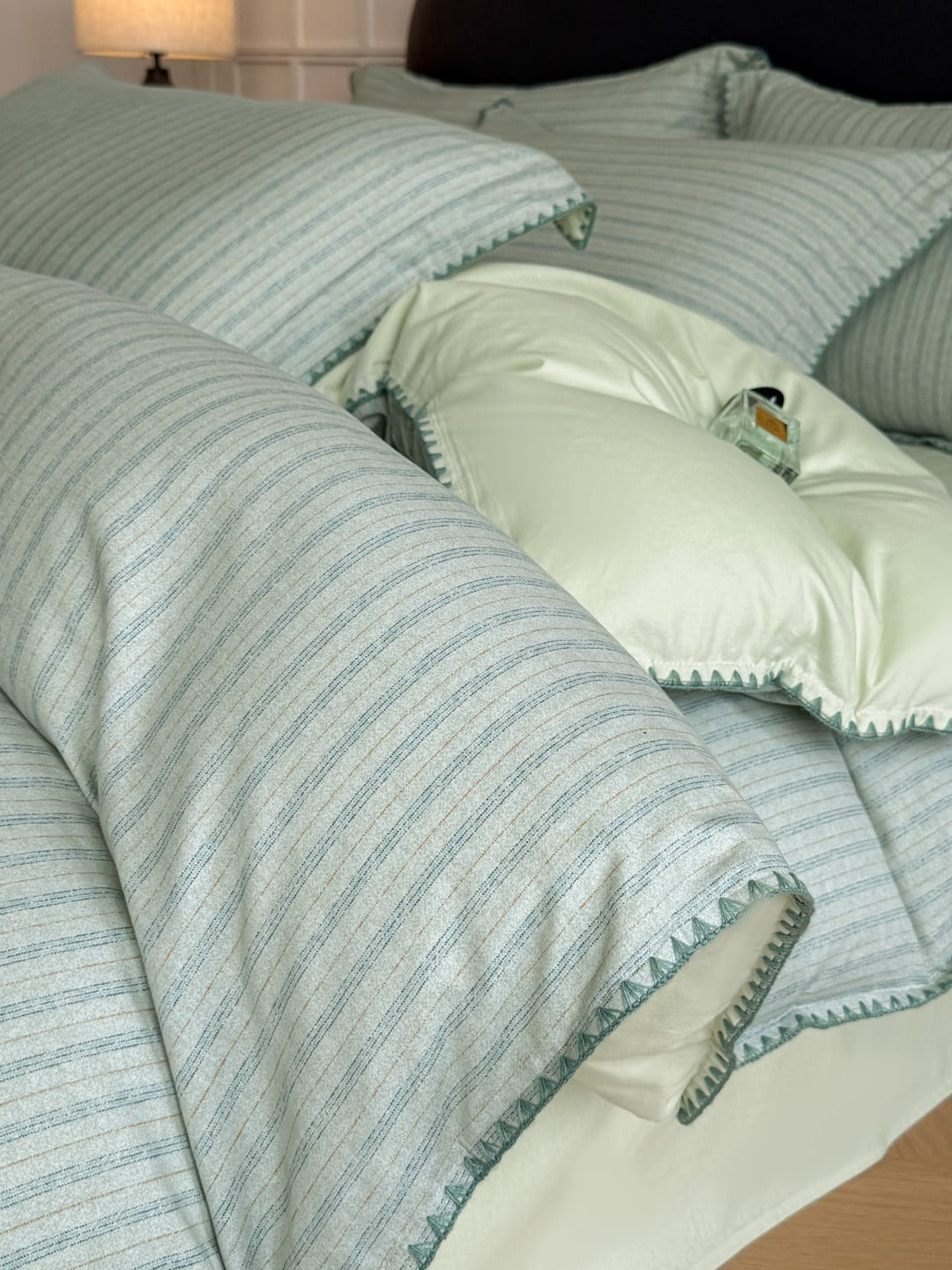Fine Stripe Shell-Edge Brushed Cotton Duvet Cover Set original reference image 12