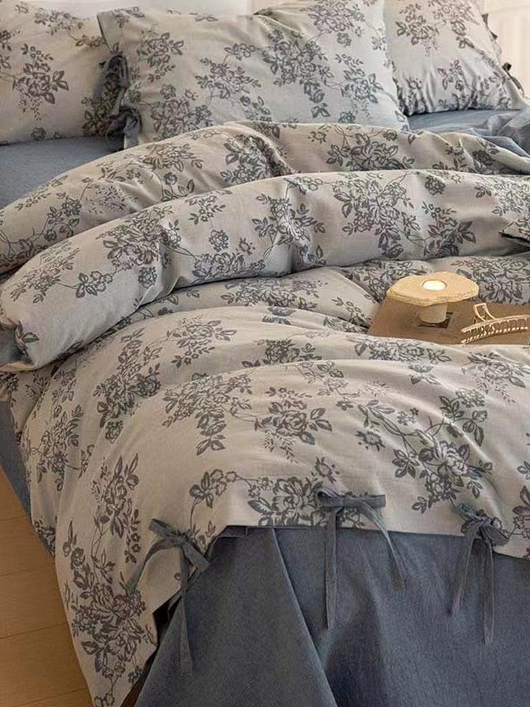 Floral Jacquard Bedding Set with Bow Tie - Grey