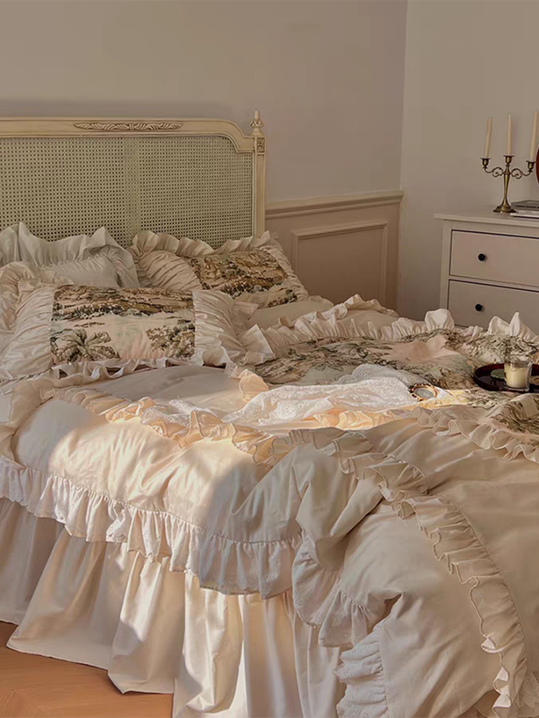 French Vintage Painting Duvet Cover