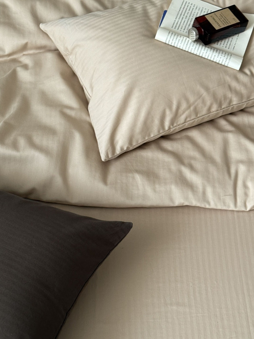 Haven Herringbone Cotton Jacquard Duvet Cover original reference image 23