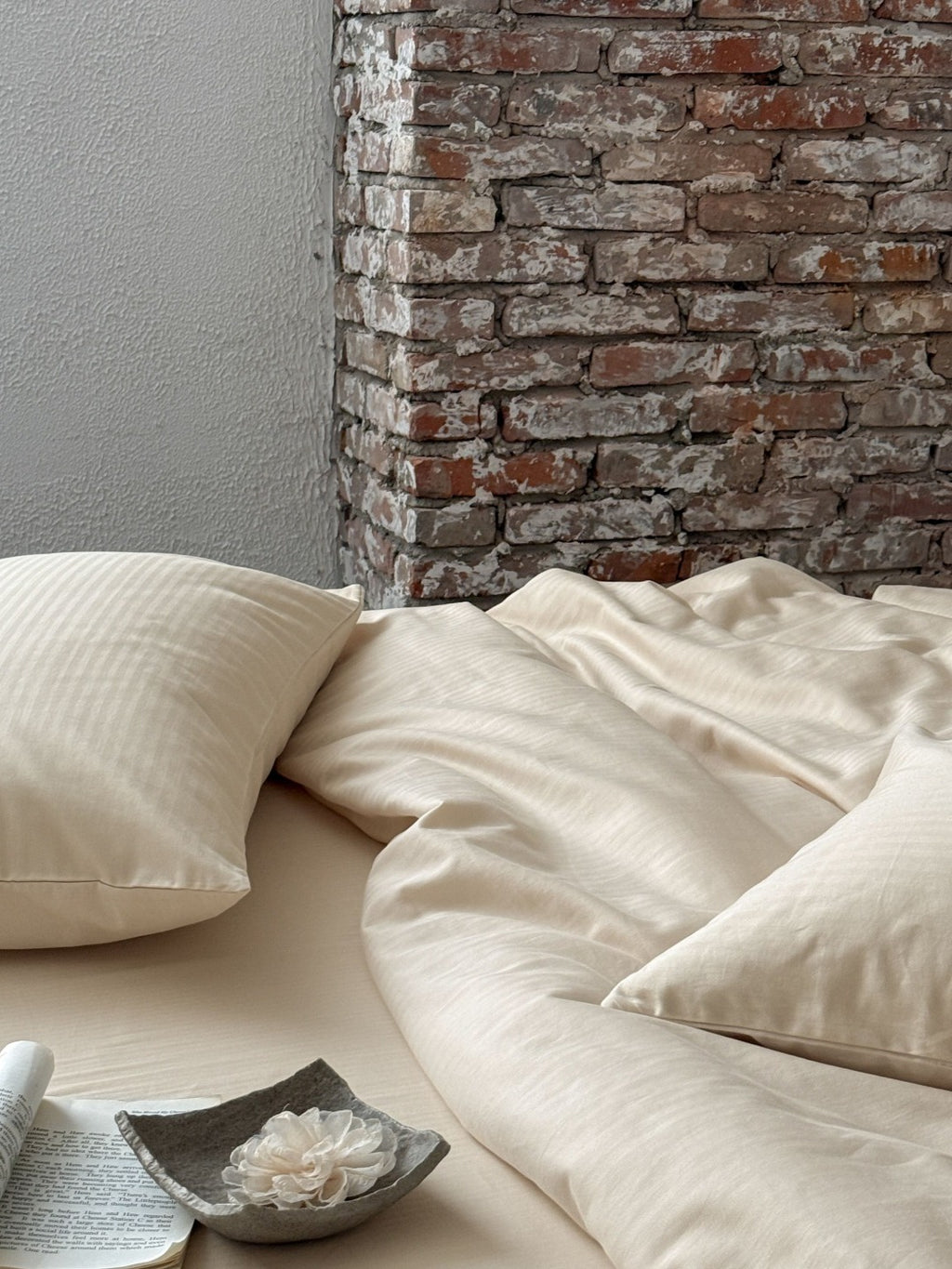 Haven Herringbone Cotton Jacquard Duvet Cover original reference image 30
