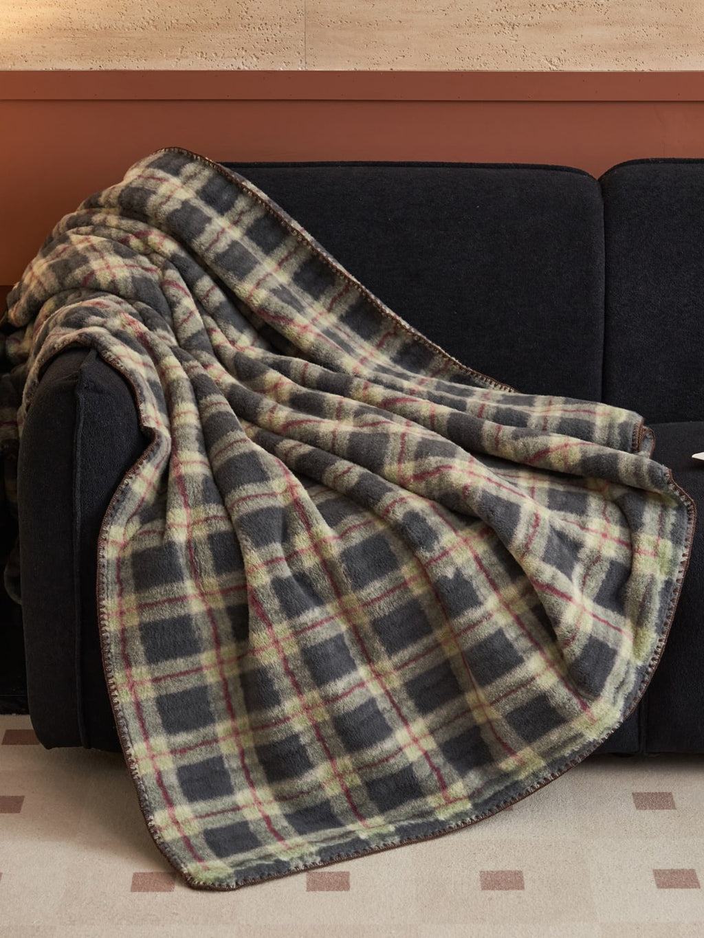 Heritage Plaid Double-Layer Fleece Throw Blanket original reference image 40