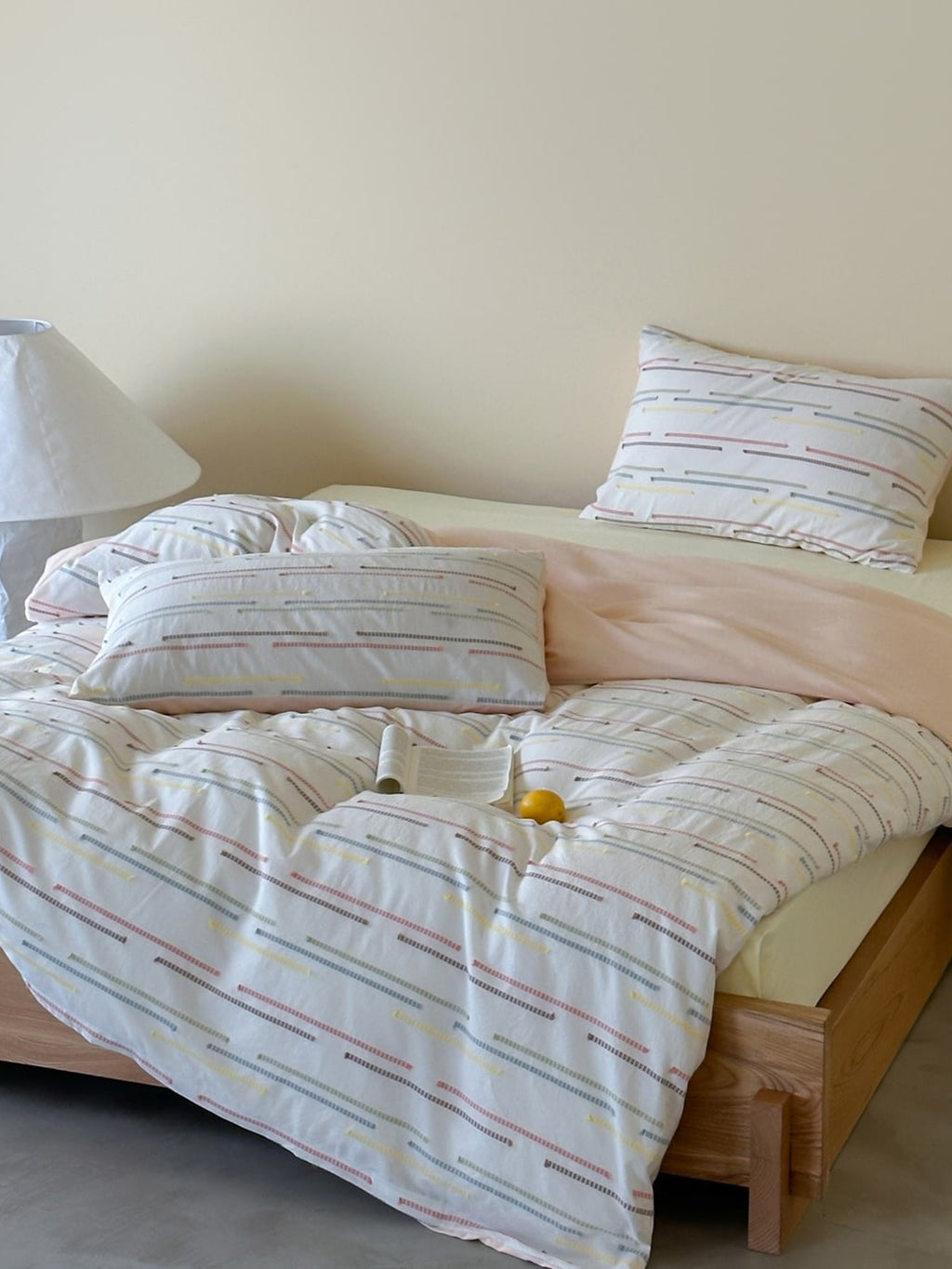 Linden Dash Cotton Clip-Jacquard Duvet Cover Set original reference image 2